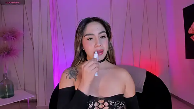 AnnieMonroe1 online show from February 10, 2026, 11:36 am