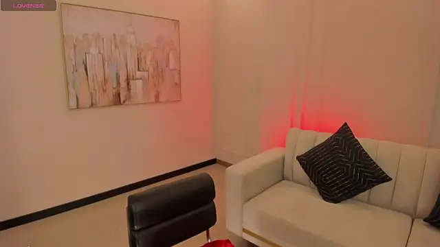 AnnieMonroe1 online show from February 26, 2026, 11:42 am