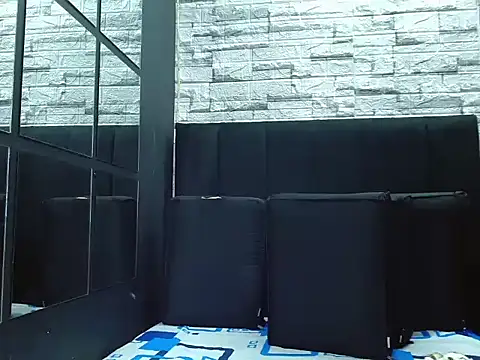 Snapshot of pether_hairy chatting on November 16, 2025, 1:00 am pether hairy online show from November 16, 2025, 1:00 am