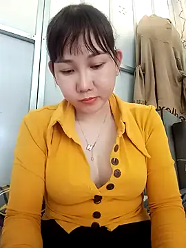 Ana-love2025 online show from December 17, 2025, 2:17 am