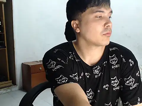 Snapshot of CuteAlexBoy chatting on March 22, 2026, 9:07 pm CuteAlexBoy online show from March 22, 2026, 9:07 pm