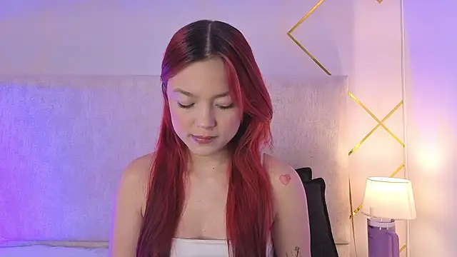Martinaa Garcia online show from May 29, 2026, 7:45 pm