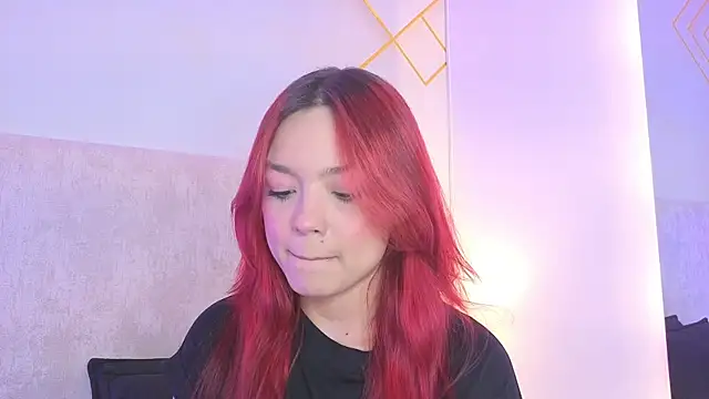 Martinaa Garcia online show from June 1, 2026, 7:48 pm