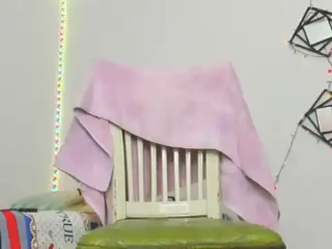 Snapshot of Sami_guzman chatting on November 12, 2025, 3:29 am Sami guzman online show from November 12, 2025, 3:29 am