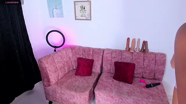 lanasin  online show from January 11, 2026, 9:20 pm