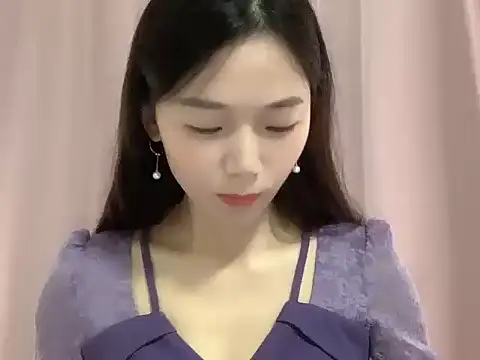 Snapshot of Keke-Baby170 chatting on October 23, 2025, 6:34 am Keke-Baby170 online show from October 23, 2025, 6:34 am