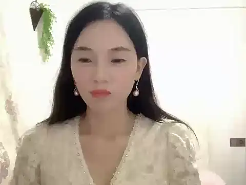 Snapshot of Keke-Baby170 chatting on November 2, 2025, 1:57 pm Keke-Baby170 online show from November 2, 2025, 1:57 pm