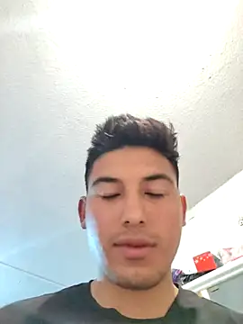 Snapshot of Carlosvelaz561162 chatting on March 4, 2026, 8:20 am Carlosvelaz561162 online show from March 4, 2026, 8:20 am