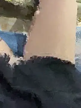 Snapshot of RanRan68 chatting on November 4, 2025, 8:19 pm RanRan68 online show from November 4, 2025, 8:19 pm