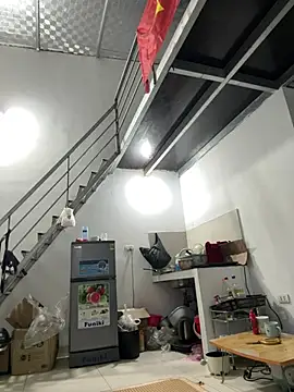 liamhn2k4 online show from April 16, 2026, 11:11 am