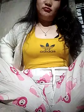 asaka-cute online show from October 19, 2025, 8:09 pm