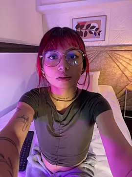 Emma duff online show from March 12, 2026, 7:42 pm