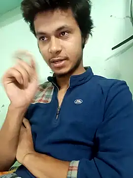 maxmishra18 online show from December 16, 2025, 3:44 am