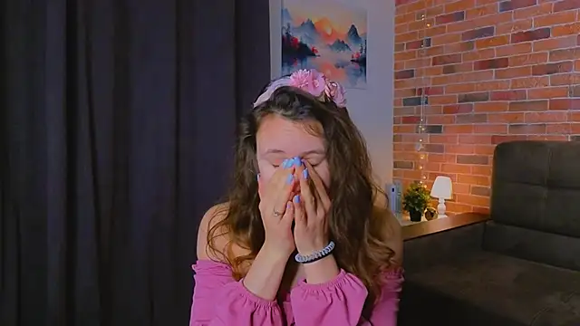 FoxFever online show from March 20, 2026, 5:23 am