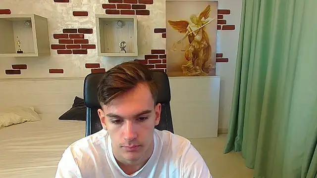 BradyFlint online show from October 30, 2025, 5:42 am