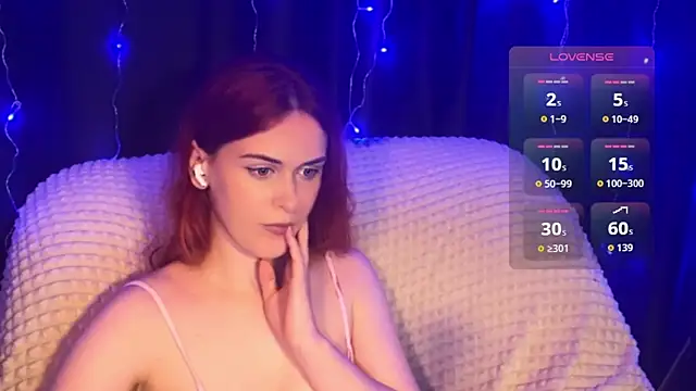 Veksal1a online show from May 19, 2026, 11:44 pm
