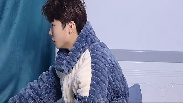 Stuffy-111 online show from November 22, 2025, 10:47 am