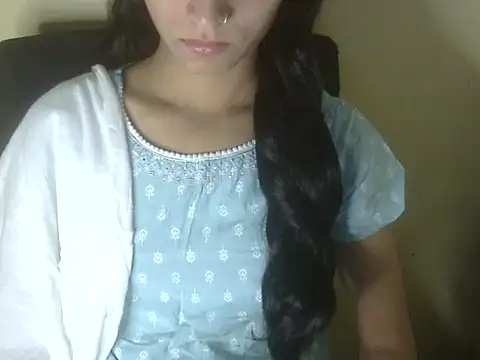 Shezi N online show from November 17, 2025, 2:12 pm