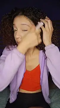 Snapshot of Luna-Vixen1 chatting on January 7, 2026, 11:12 am Luna-Vixen1 online show from January 7, 2026, 11:12 am