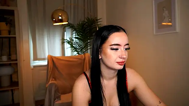  blackpearlll online show from December 21, 2025, 11:17 am