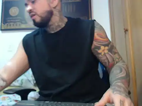 stefanodangelo online show from November 4, 2025, 1:48 am