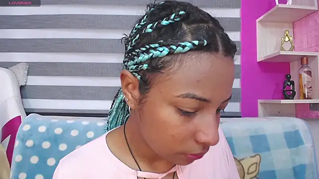 Zoe Rider online show from December 14, 2025, 12:21 pm