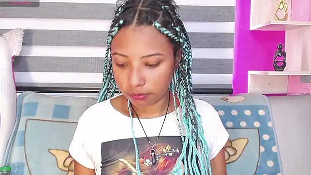 Zoe Rider online show from December 18, 2025, 12:44 pm