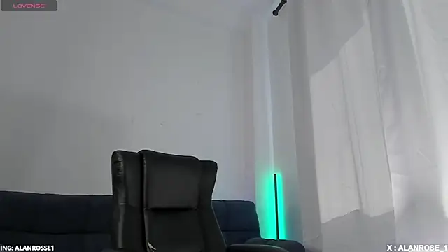 Snapshot of AlanRose01 chatting on October 24, 2025, 1:18 pm AlanRose01 online show from October 24, 2025, 1:18 pm