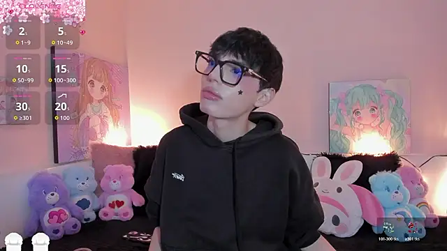 Strawberry Kitty  online show from February 15, 2026, 7:05 am