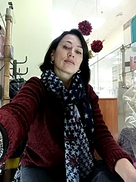 Luna 7777 online show from November 18, 2025, 11:36 am