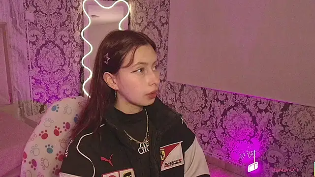 KATANA TAY online show from January 12, 2026, 3:23 am