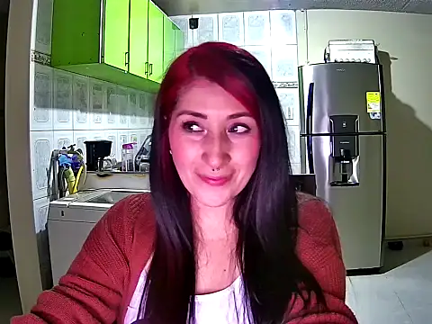 Snapshot of dark_velvet chatting on November 18, 2025, 6:07 am dark velvet online show from November 18, 2025, 6:07 am