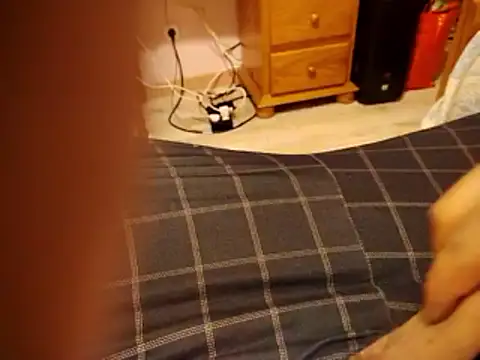 Snapshot of parejitafenix69 chatting on December 19, 2025, 12:28 am parejitafenix69 online show from December 19, 2025, 12:28 am