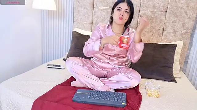 goddessfeetxx online show from February 8, 2026, 12:08 pm