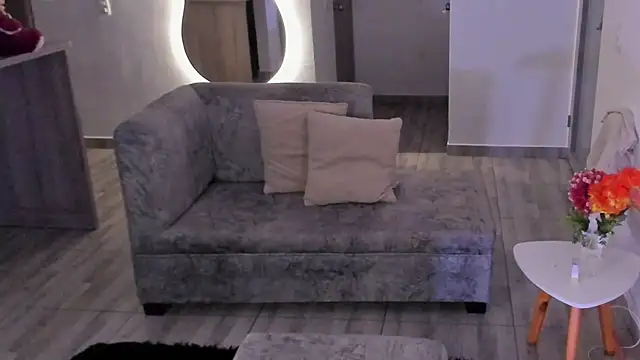 Snapshot of BritanyLnx chatting on March 20, 2026, 11:20 pm BritanyLnx online show from March 20, 2026, 11:20 pm