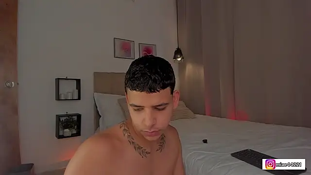 Little Emma 11 online show from January 12, 2026, 12:32 pm