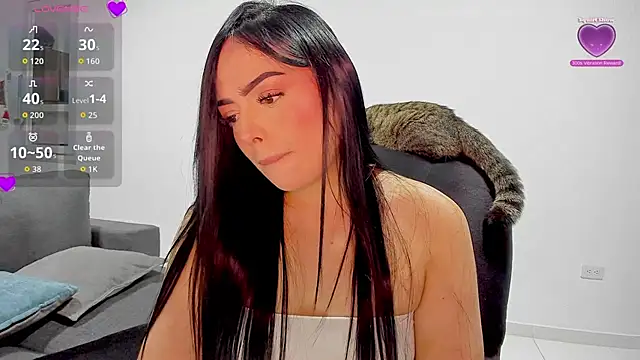 ZafiLov online show from December 5, 2025, 2:09 am