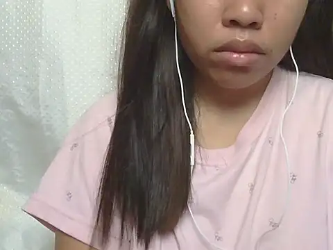 ChubbyButty online show from April 8, 2026, 11:59 pm