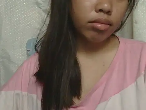 ChubbyButty online show from April 15, 2026, 10:21 pm