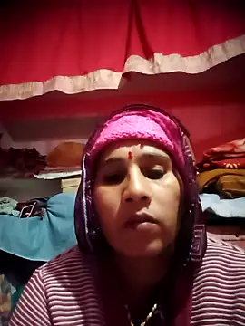 OliveGreen22 online show from December 22, 2025, 7:05 am