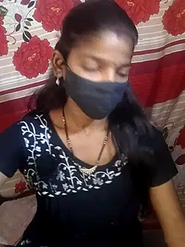 Snapshot of Itz_Aisha__ chatting on April 24, 2026, 5:43 am Itz Aisha online show from April 24, 2026, 5:43 am