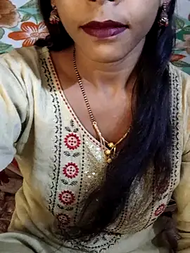 Itz Aisha   online show from June 20, 2026, 5:32 am