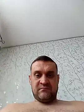 Snapshot of PeteR1987- chatting on December 18, 2025, 9:37 am PeteR1987- online show from December 18, 2025, 9:37 am