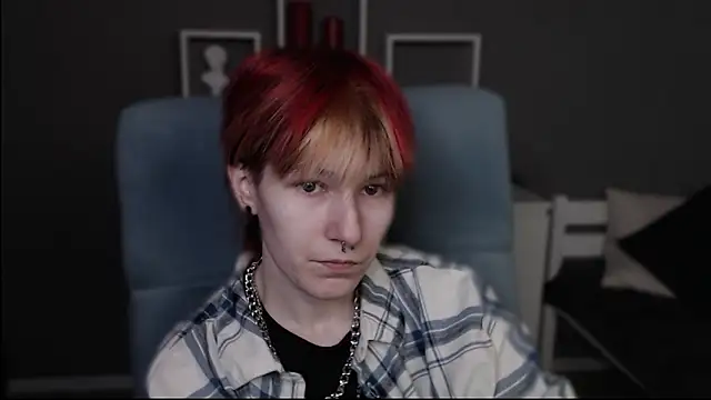 guitarandangell online show from March 18, 2026, 7:55 am