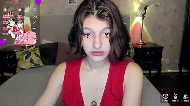 Snapshot of A_Skyy chatting on November 9, 2025, 8:29 pm A Skyy online show from November 9, 2025, 8:29 pm