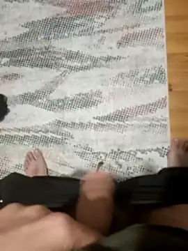 ragnar811 online show from December 16, 2025, 9:09 pm