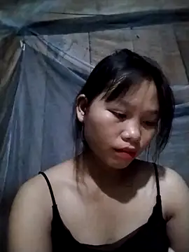 Snapshot of linh-miu99 chatting on October 20, 2025, 2:06 pm linh-miu99 online show from October 20, 2025, 2:06 pm