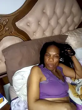 Hotcougar online show from October 25, 2025, 6:46 pm