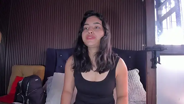 ViolettRouse online show from February 16, 2026, 4:47 pm