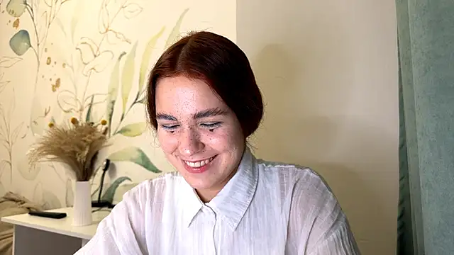 Snapshot of LunaAfrodita chatting on October 28, 2025, 5:26 pm LunaAfrodita online show from October 28, 2025, 5:26 pm